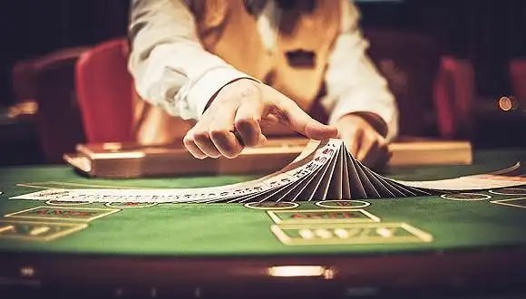 Live Baccarat Table